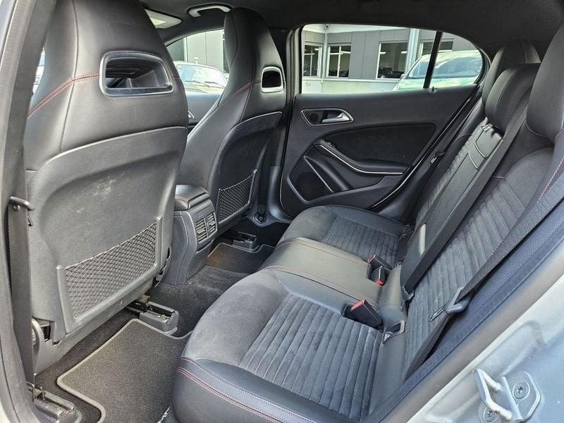 Mercedes-Benz GLA GLA 200 Premium