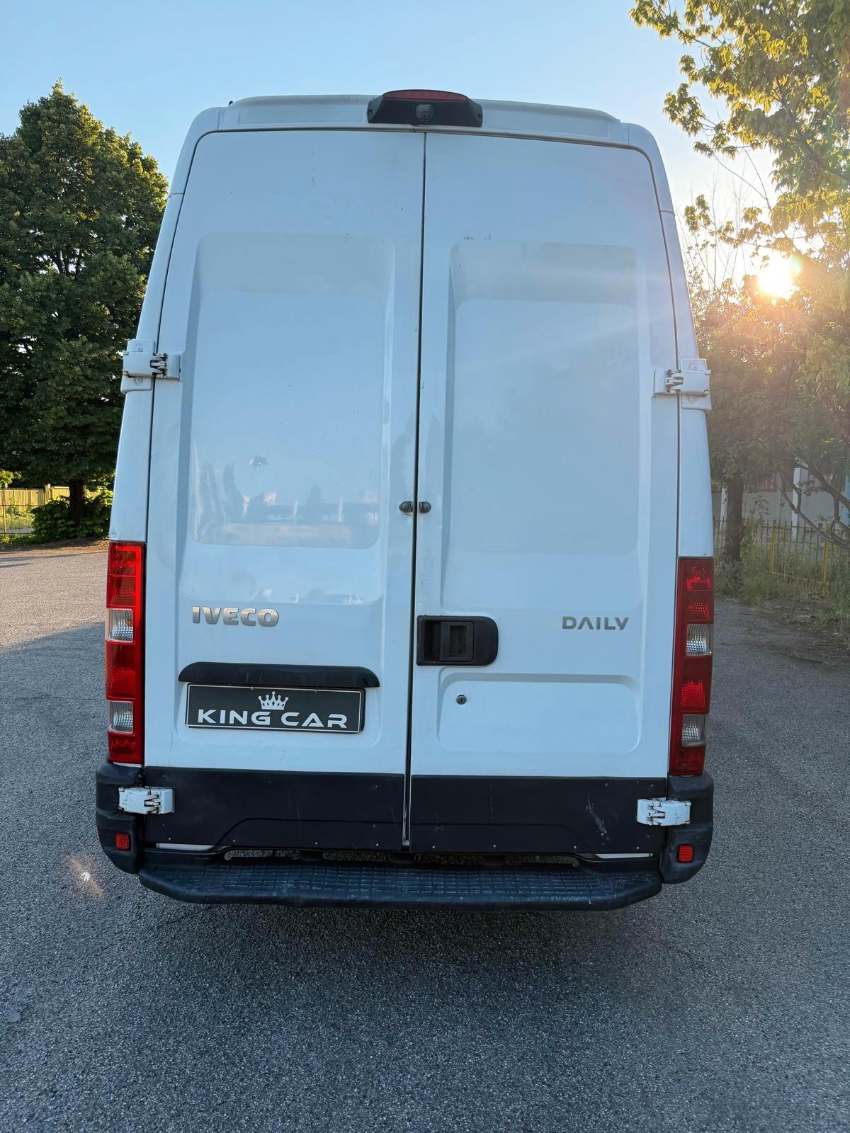 Iveco Daily 35S15V 2.3 HPT PC-TM Furgone