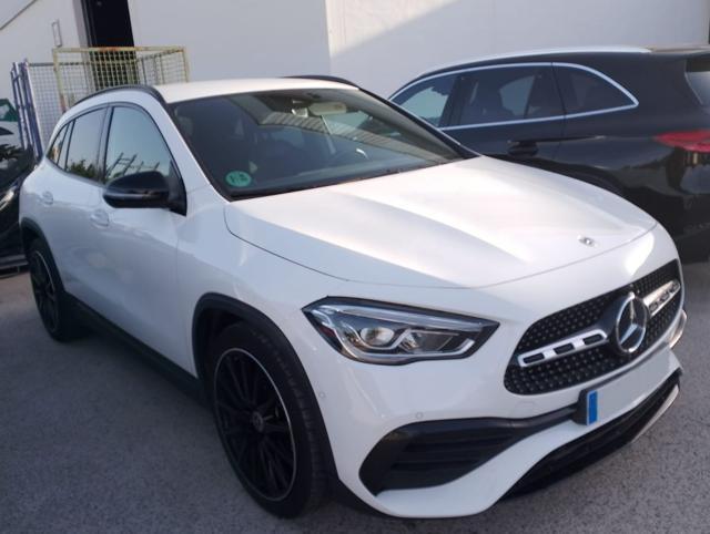 MERCEDES-BENZ GLA 180 Automatic AMG Line Plus