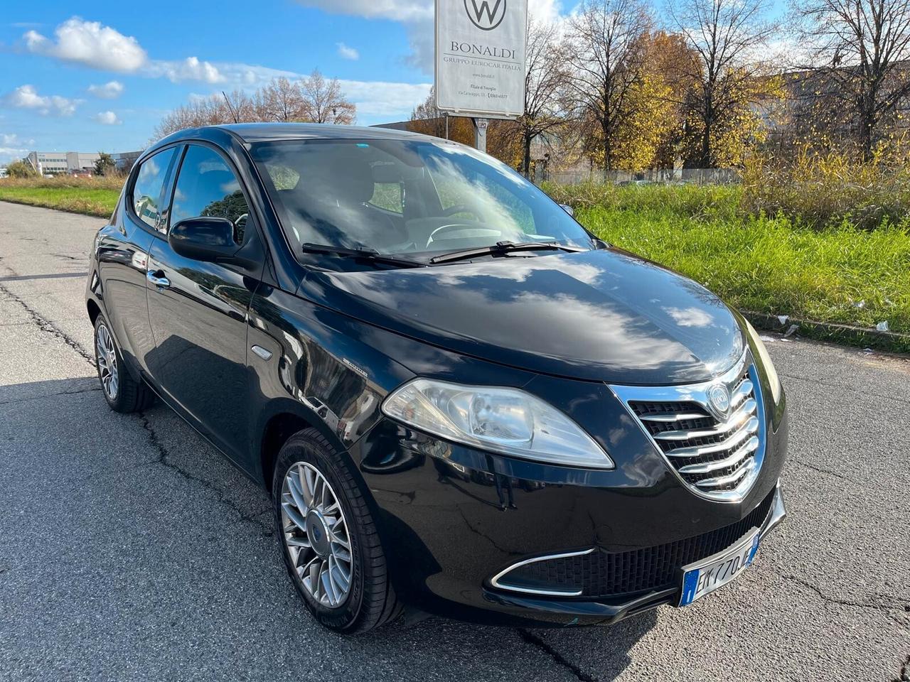 Lancia Ypsilon 1.2 69 CV 5 porte GPL Ecochic