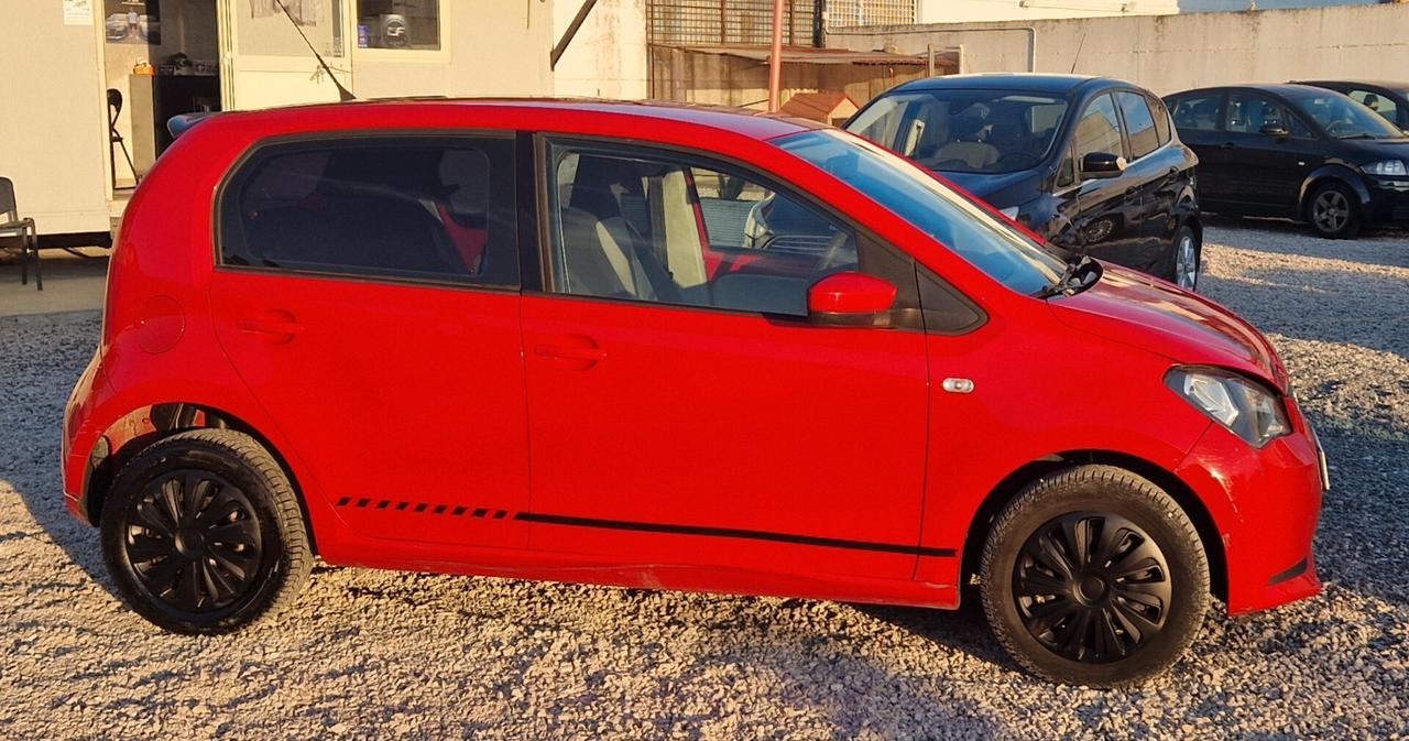 Seat Mii 1.0 68 CV 5 porte Chic Ecofuel
