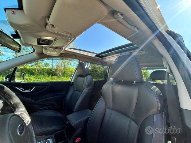 SUBARU Forester 2.0 e-Boxer Premium 4x4