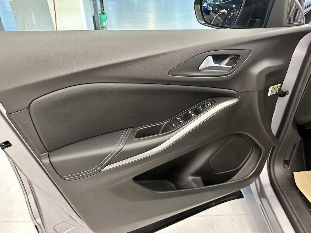 Opel Grandland 1.2 Ultimate AT8