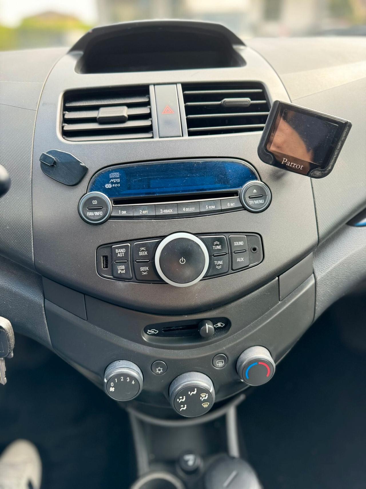 Chevrolet Spark Plus 1.0 NEOPATENTATI