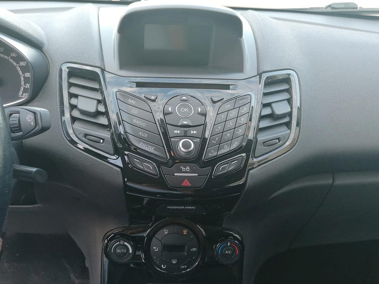 Ford Fiesta 1.5 TDCi 75CV 3 porte Titanium