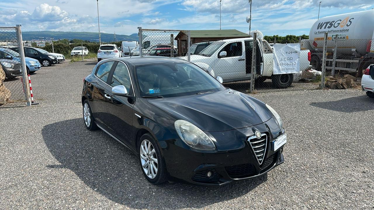 Alfa Romeo Giulietta 1.6 JTDm-2 105 CV Distinctive