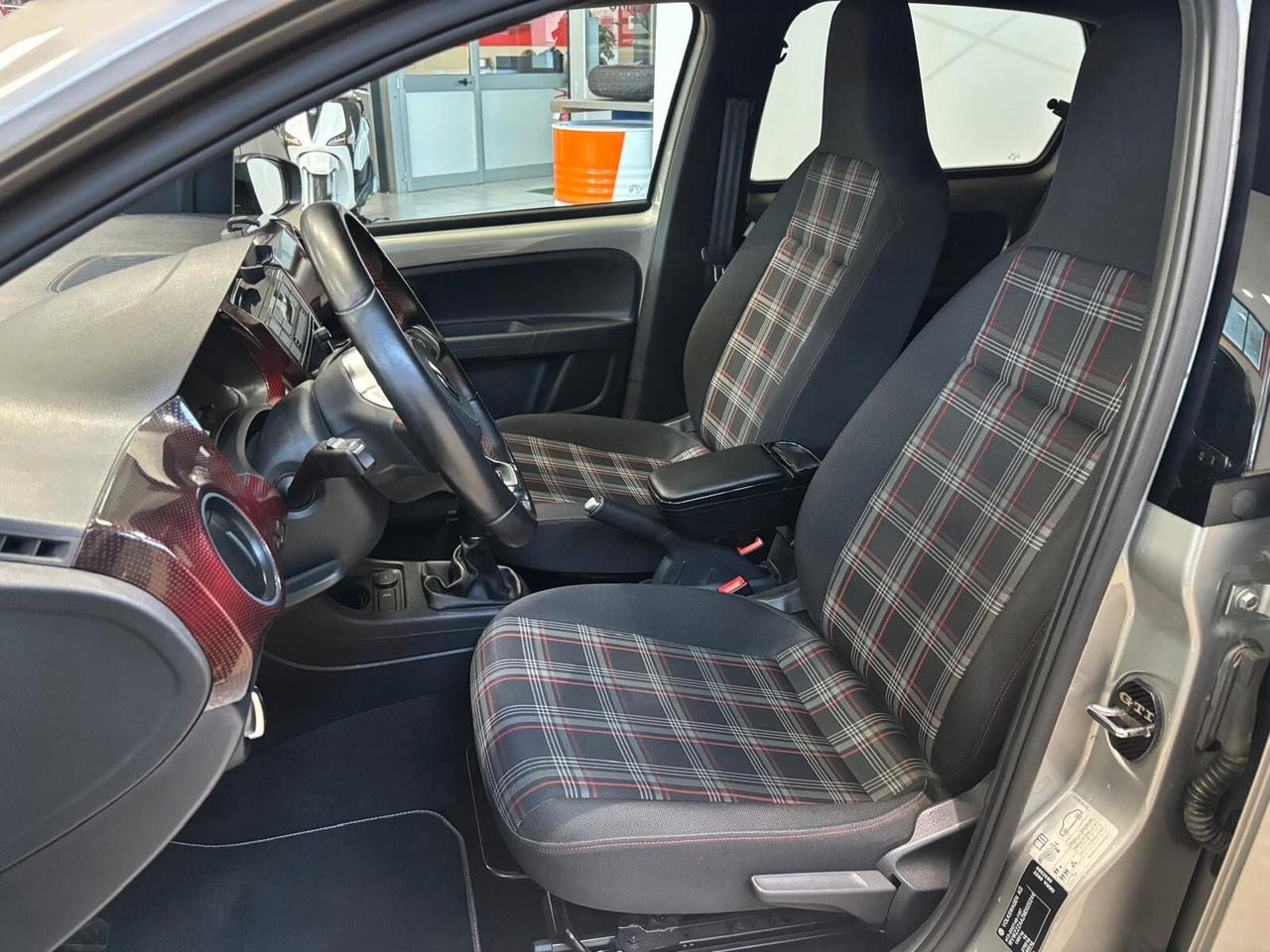 Volkswagen up! 1.0 TSI 5p. GTI BlueMotion Technology