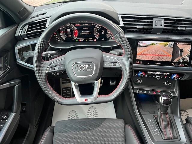 Audi Q3 Sportback 40 tdi Q. 200cv S-tr. S-line, Tetto, 19"