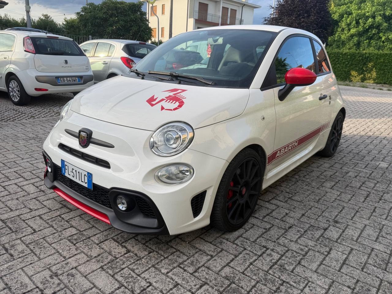 Abarth 595 1.4 Turbo T-Jet Competizione 180CV