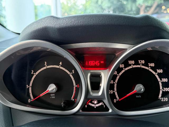 FORD Fiesta 1.2 82 CV 5 porte Titanium