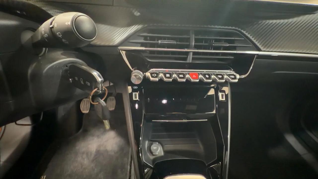 Peugeot 2008 PureTech 100 S&S Allure Pack