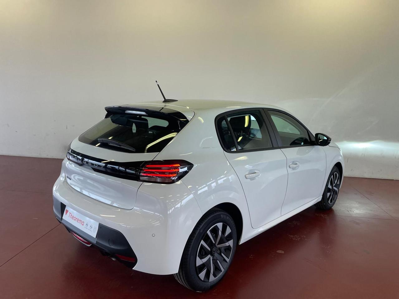 PEUGEOT 208 5P - STYLE P.Tech 75 S&S