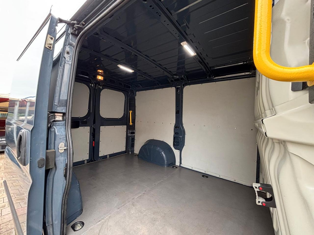Fiat Ducato 2.3 mjt 120cv E6D-TEMP 2021 68000 KM