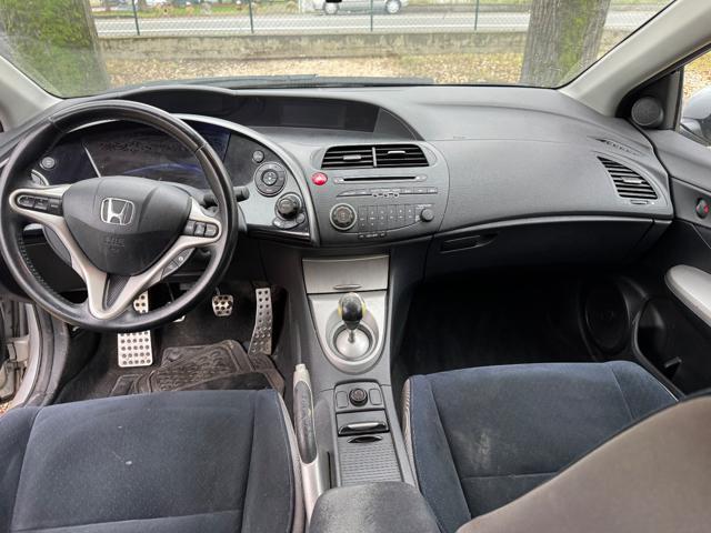 HONDA Civic 1.8 i-VTEC 5p. Comfort