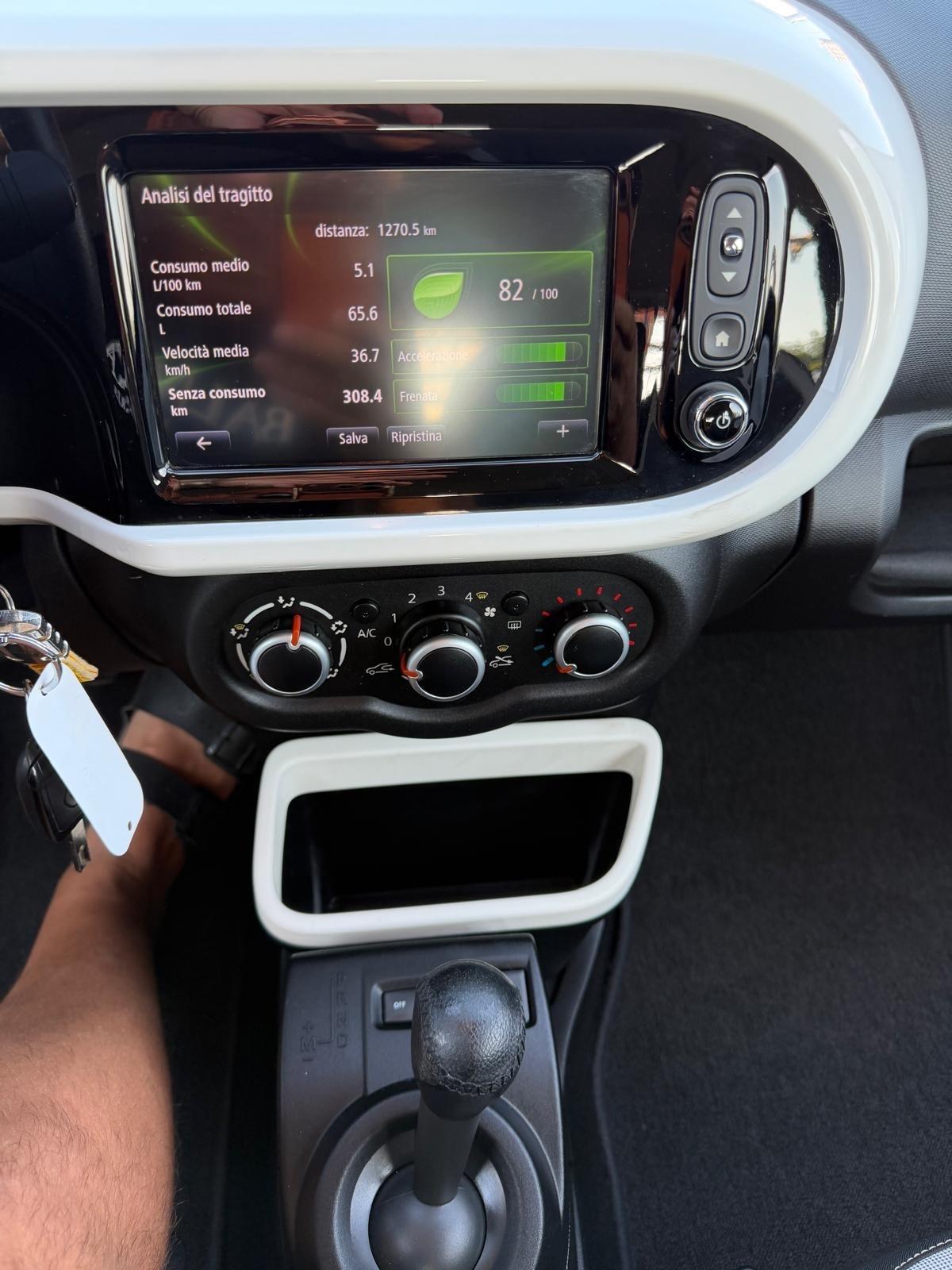 Renault Twingo TCe 90 CV EDC Lovely