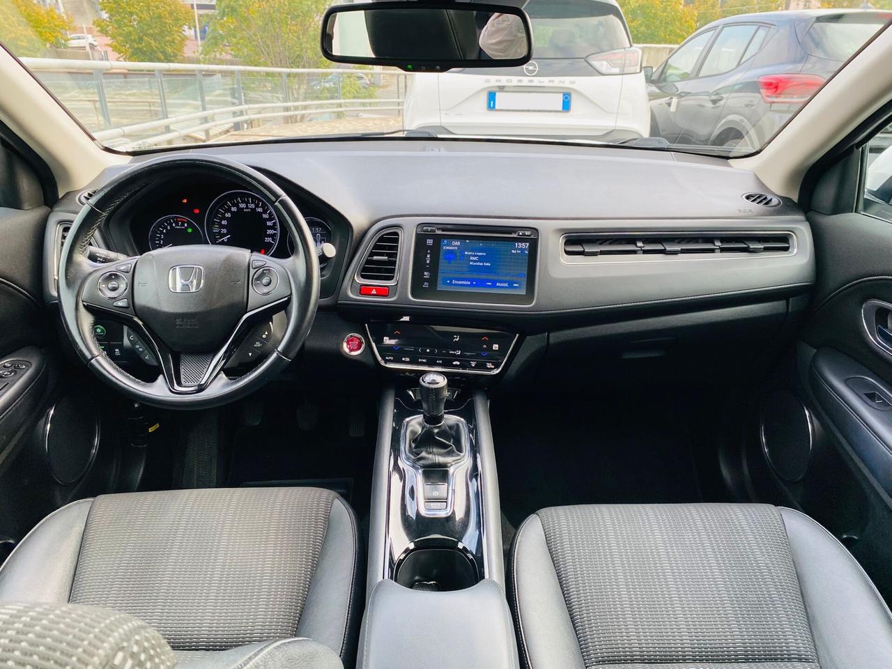 Honda HR-V 1.5 i-VTEC Executive Navi ADAS