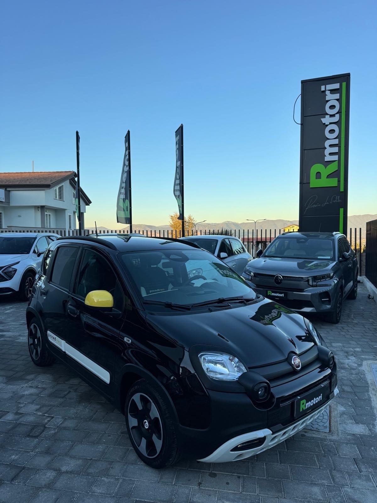 Fiat Panda HYBRID PANDINA