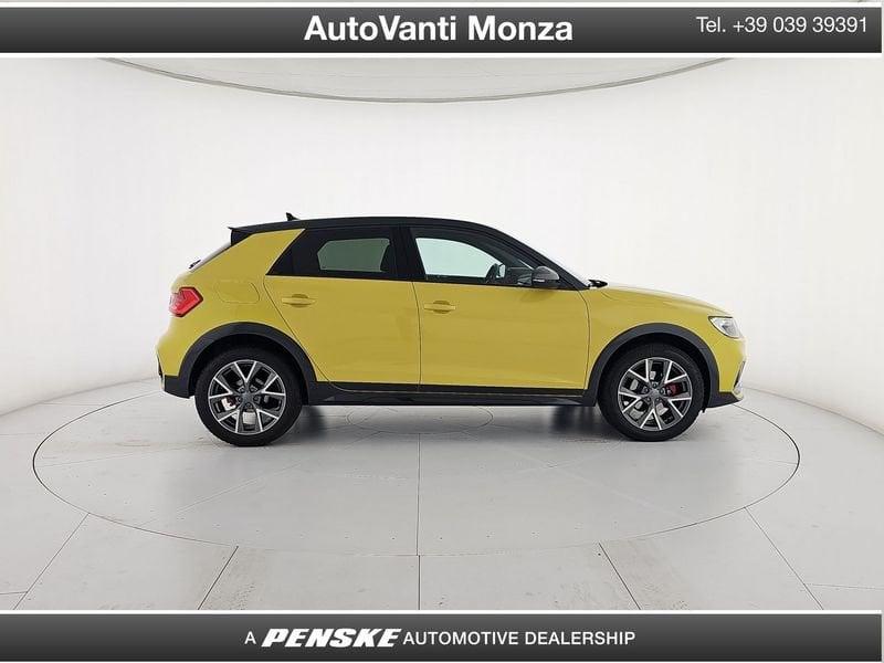 Audi A1 A1 Citycarver 30 1.0 tfsi Identity Contrast 116cv s-tronic