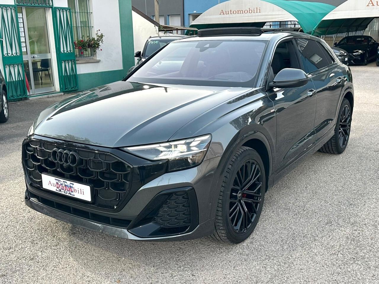 AUDI Q8 S-LINE QUATTRO 50TDI 286CV - IVA - 4X4 - PANO - LASER - C22" - BANG OLUFSEN