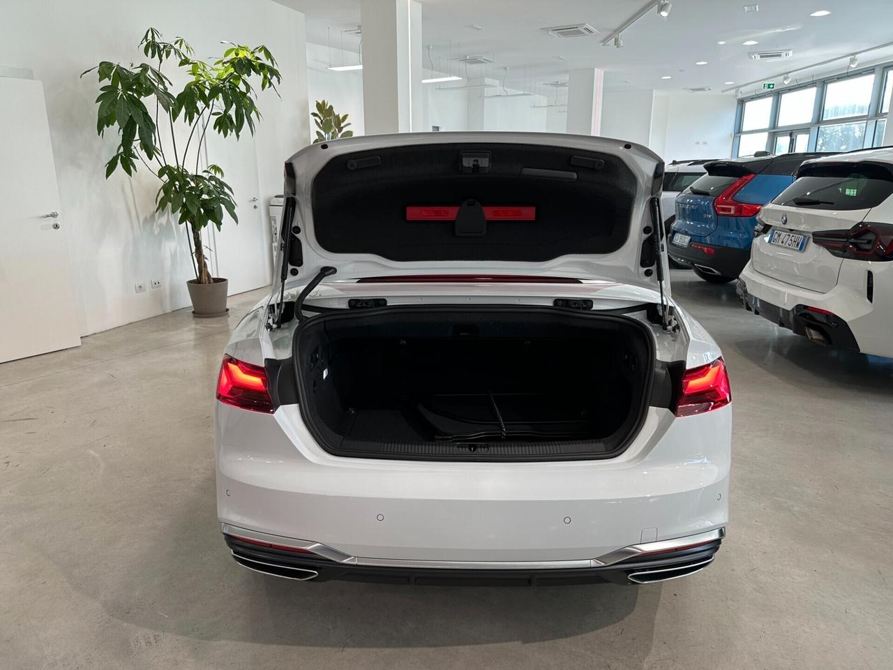 Audi A5 Cabrio 40 2.0 TDI mhev S tronic S line edition 204cv