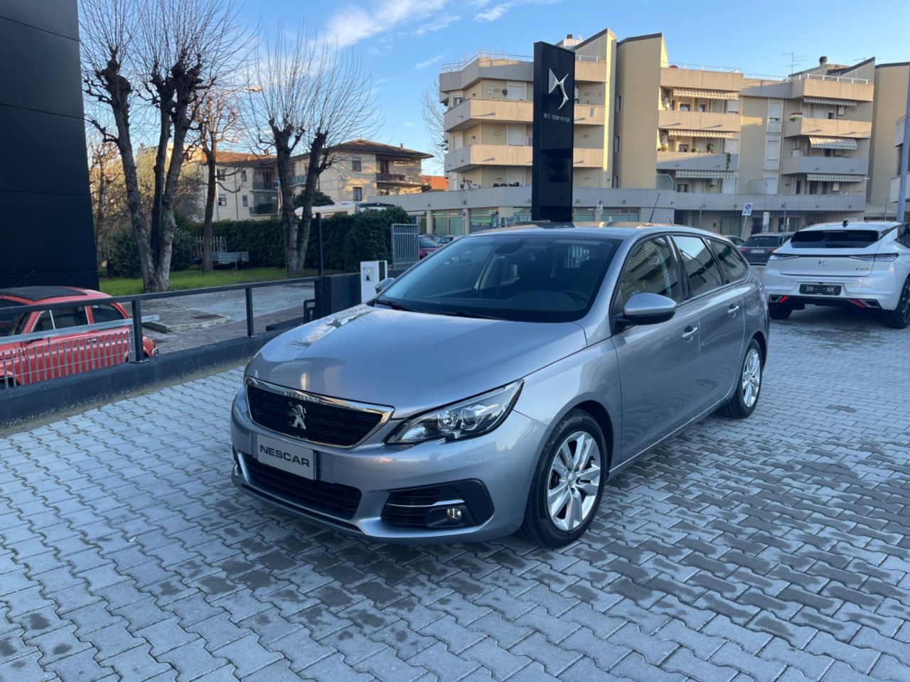 Peugeot 308 BlueHDi 120 S&amp;S EAT6 SW Business