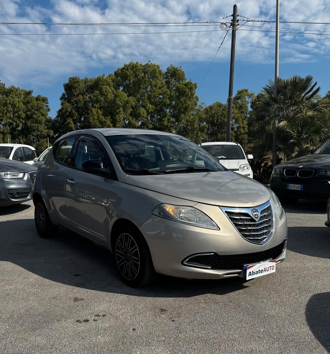 Lancia Ypsilon 1.3 MJT 16V 95 CV 5 porte S&S Gold