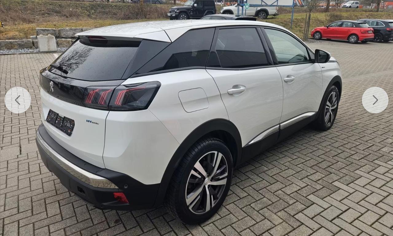 Peugeot 3008 Hybrid 225 e-EAT8 Allure