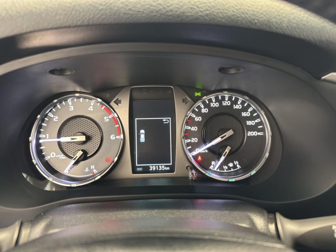 Toyota Hilux 2.4 d-4d double cab Lounge 4wd