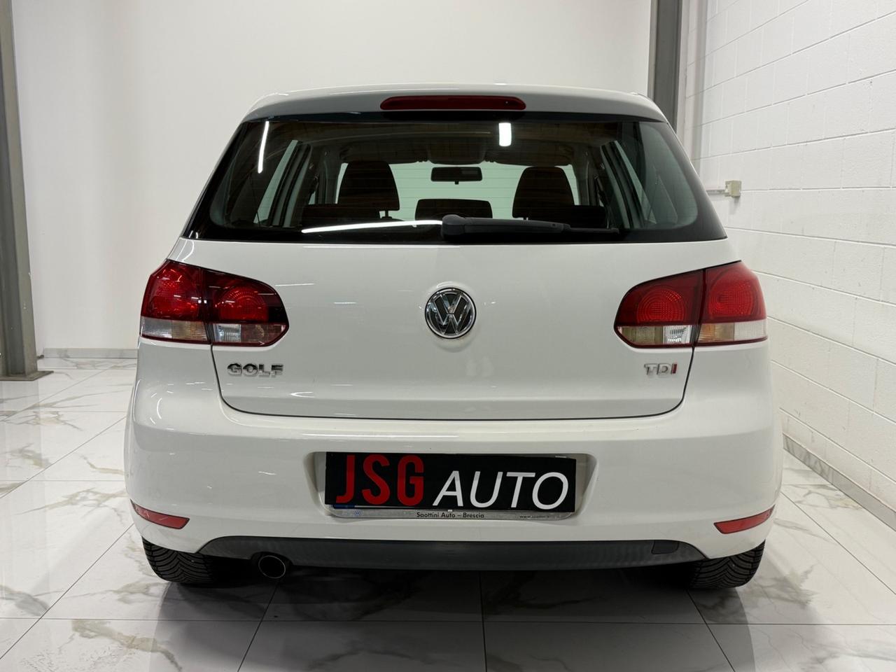 Volkswagen Golf 1.6 TDI DPF DSG 5p. Highline