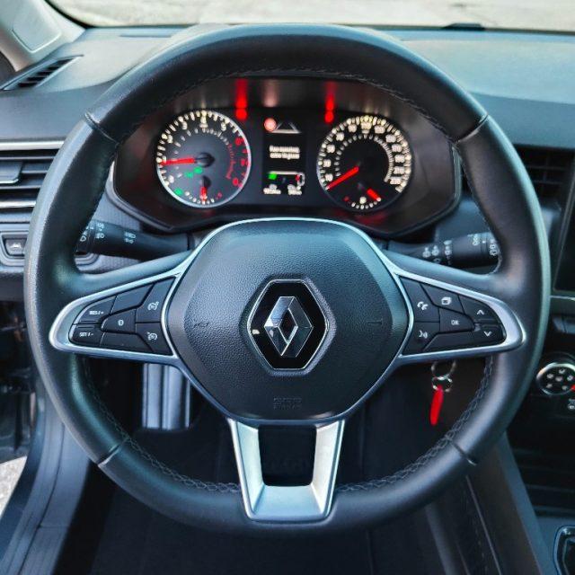 RENAULT Clio TCe 90 CV Business