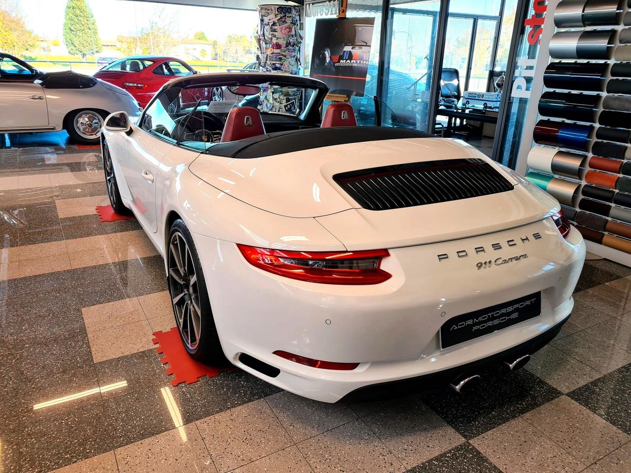 Porsche 911 991.2 Carrera Cabriolet