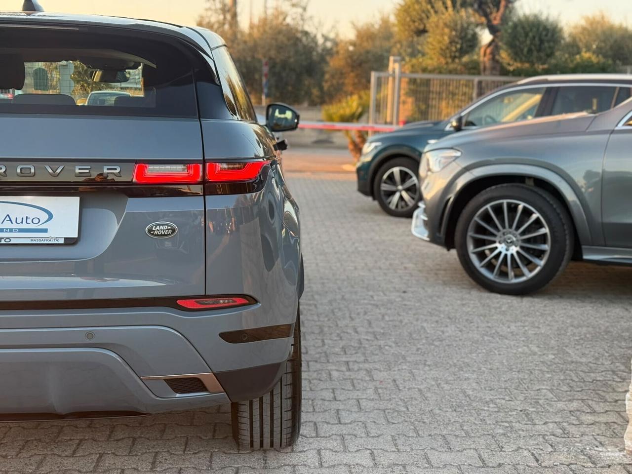 Evoque 2.0D Hybrid 163 CV AWD R-Dynamic *Tetto