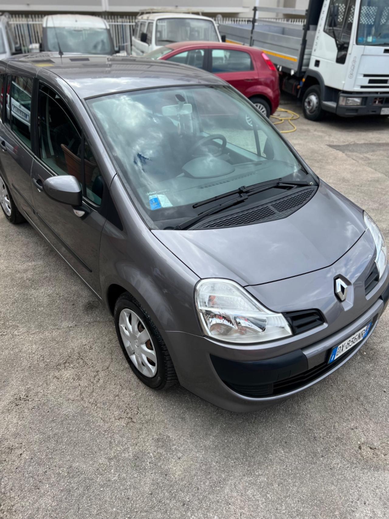 Renault Modus 1.2 16V TCE Dynamique