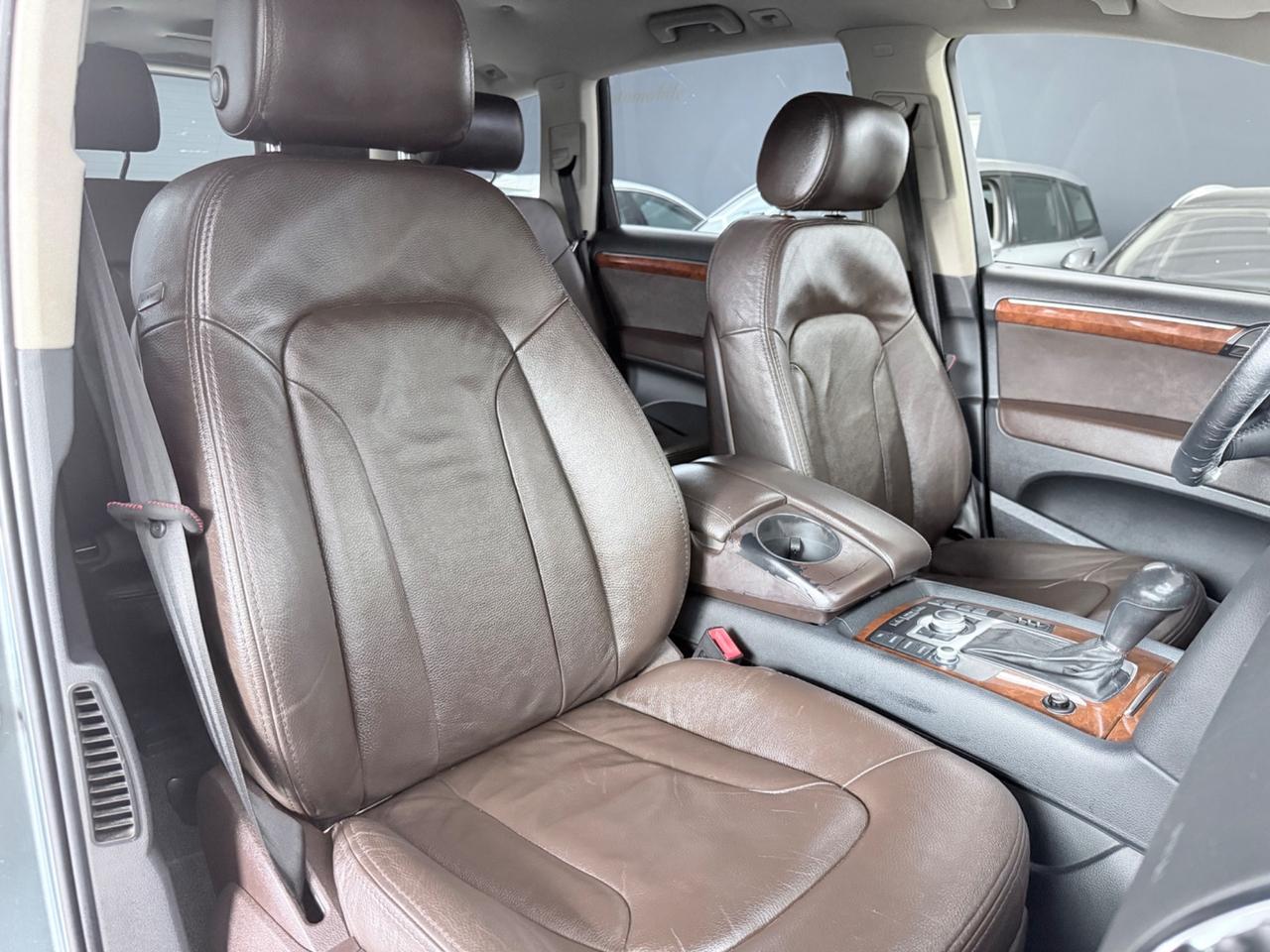 Audi Q7 4.2 V8 TDI quattro tiptronic