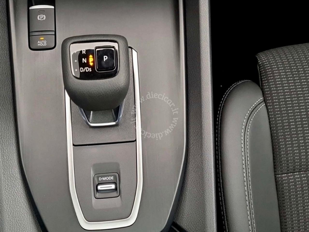Nissan Qashqai 1.3 mhev N-Connecta 158cv xtronic HEAD-UP/TETTO/WINTER PACK/FULL OPT