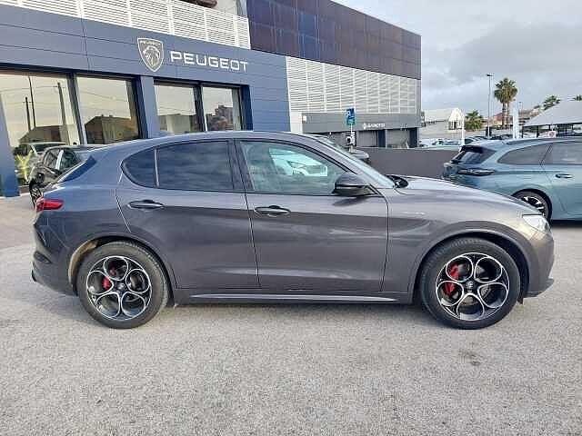 Alfa Romeo Stelvio 2.2 Turbodiesel 210 CV AT8 Q4 Veloce