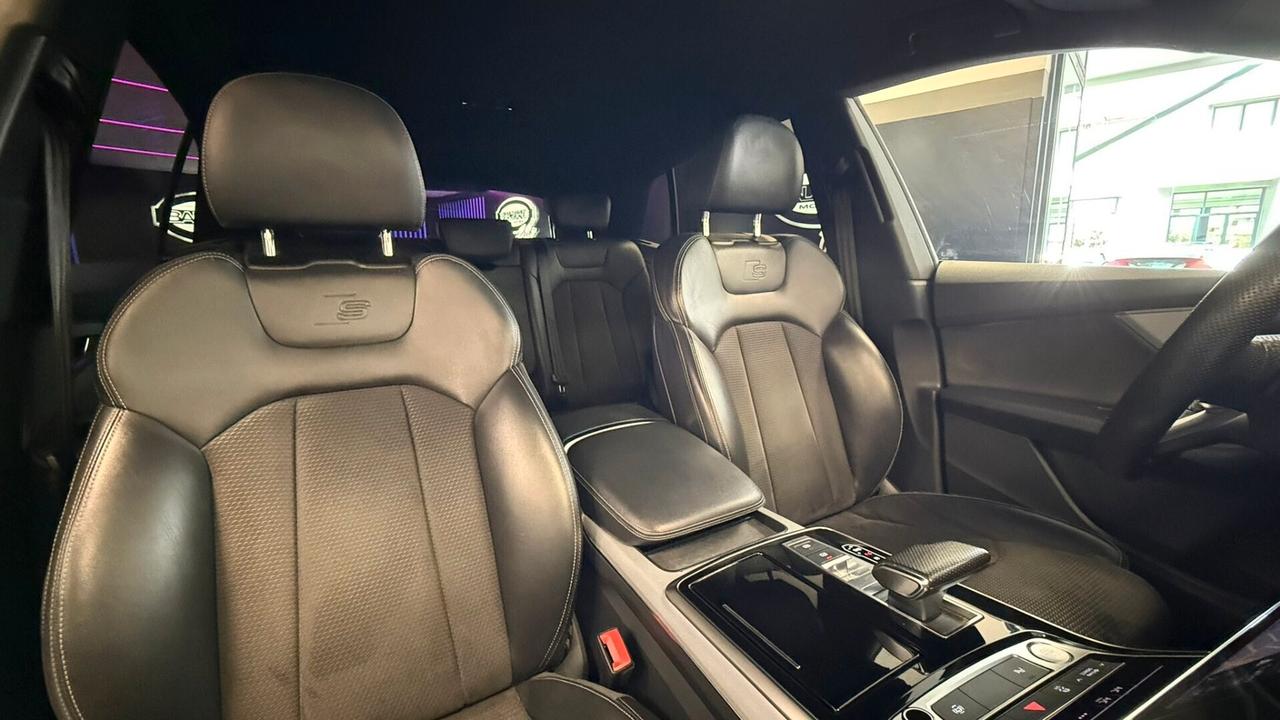AUDI Q8 50 TDI 286 CV QUATTRO S-LINE 2020