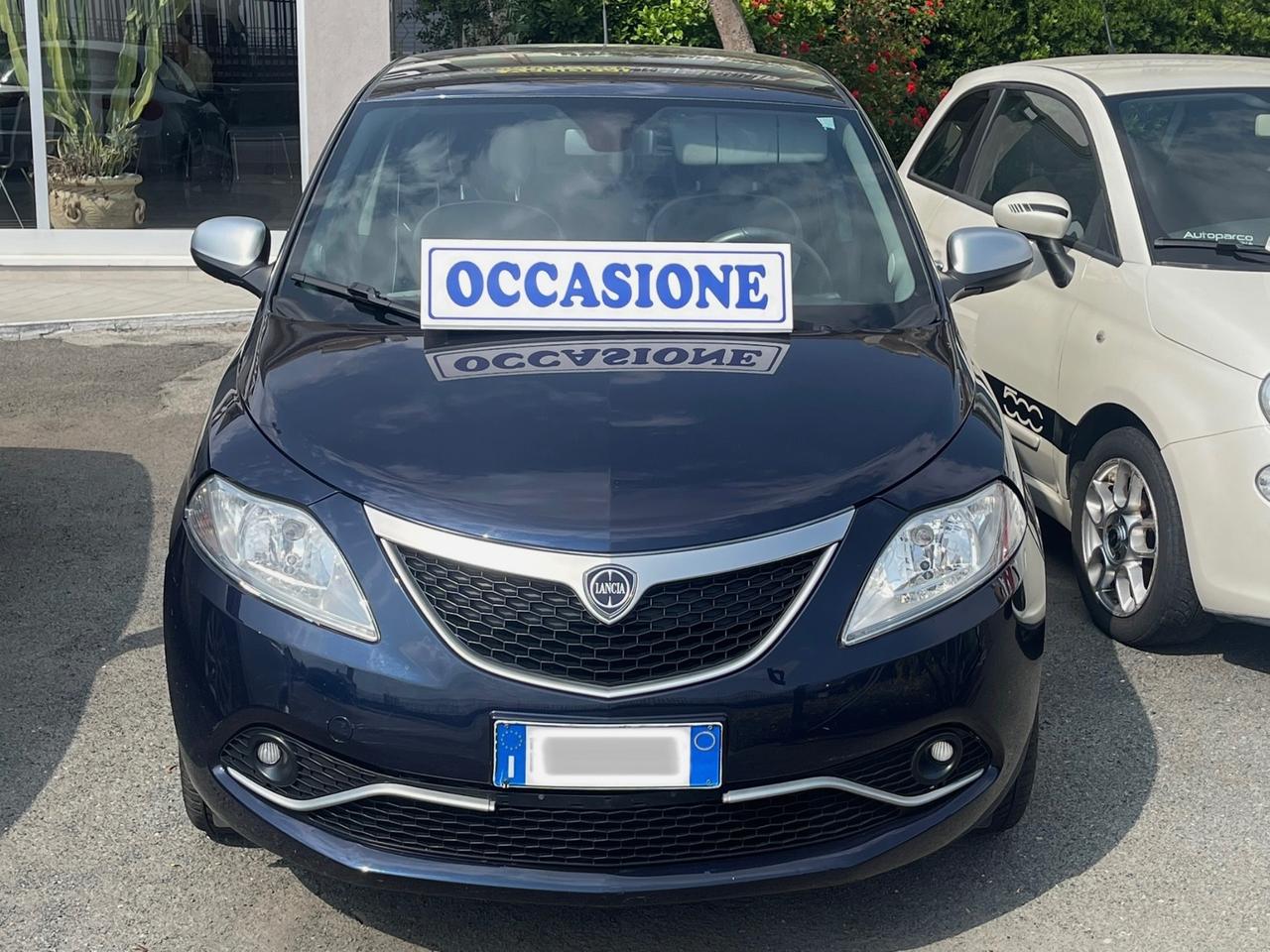 garantita 2 anni; interni alcantara 3482693111