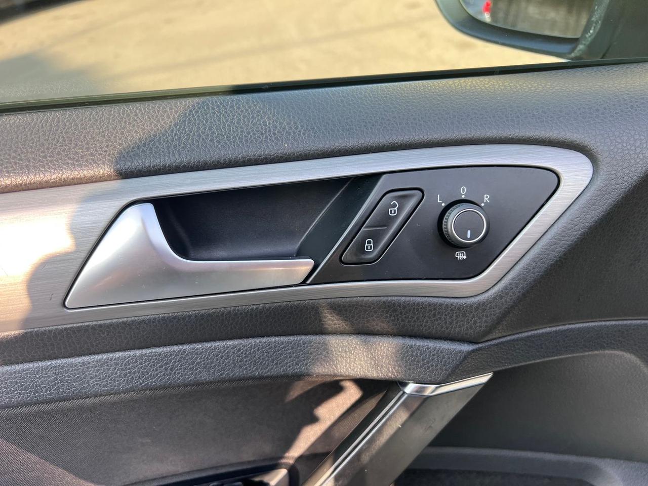 Volkswagen Golf 1.6 TDI BlueMotion Comfortli #7769