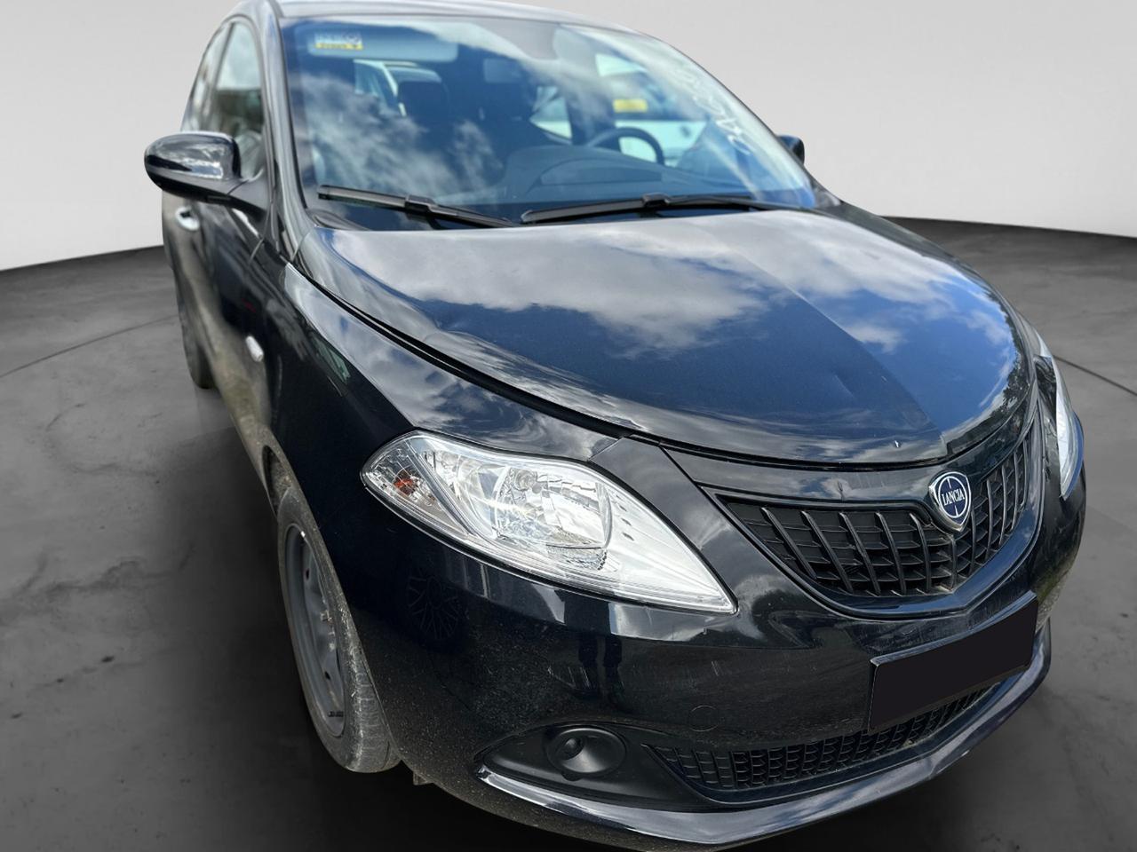 LANCIA Ypsilon III 2021 - Ypsilon 1.0 firefly hybrid Silver s&s 70cv