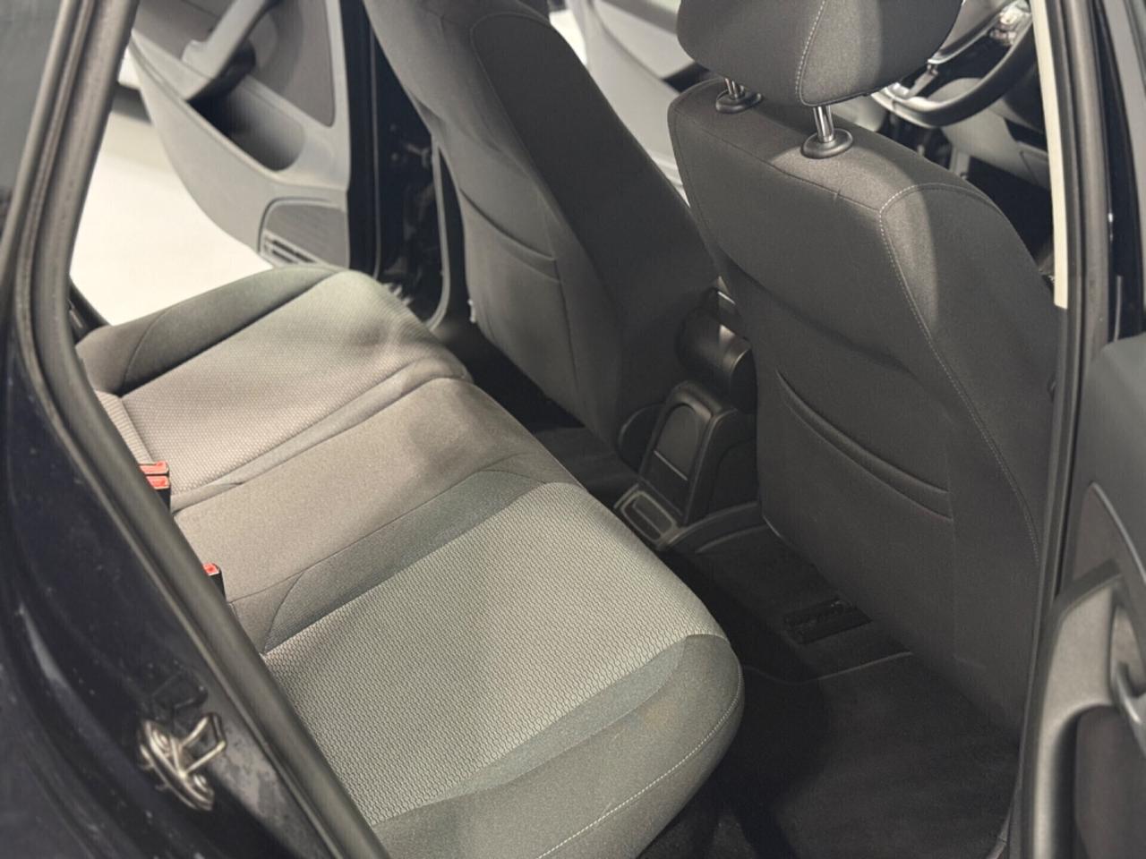 Volkswagen Polo 1.4 TDI 90cv 5p Auto