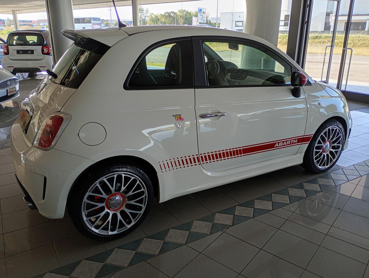 Abarth 595 1.4 Turbo T-Jet 140 CV