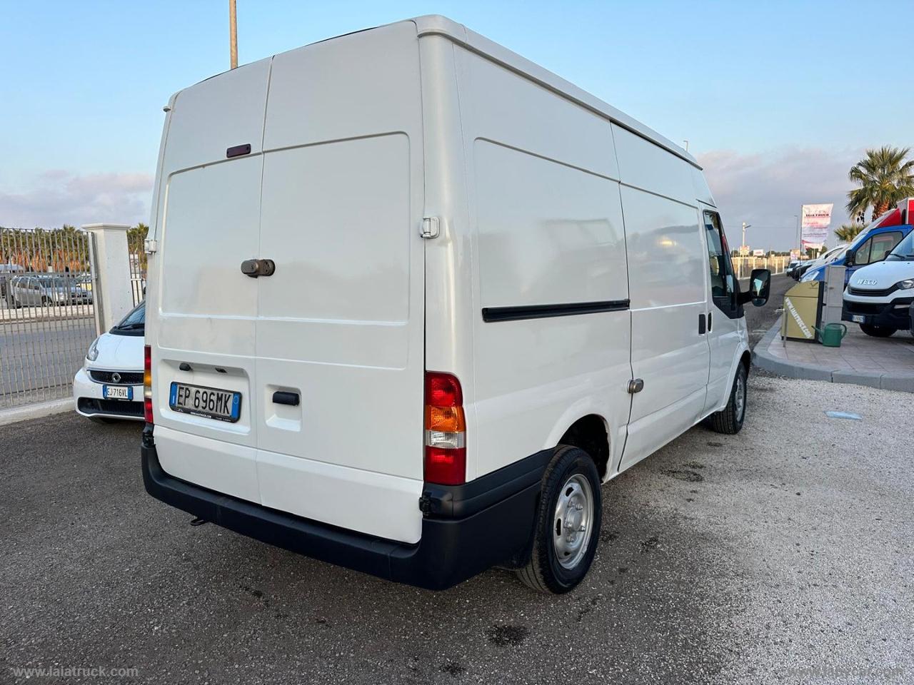 Transit 300L 2.2TDCi/125 PL-TM Combi Tr.