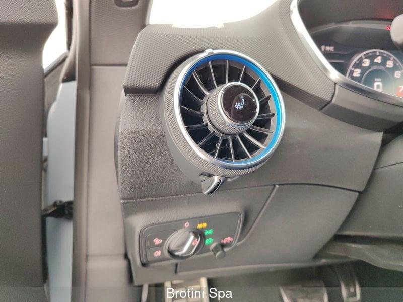 Audi TT 45 TFSI quattro S tronic