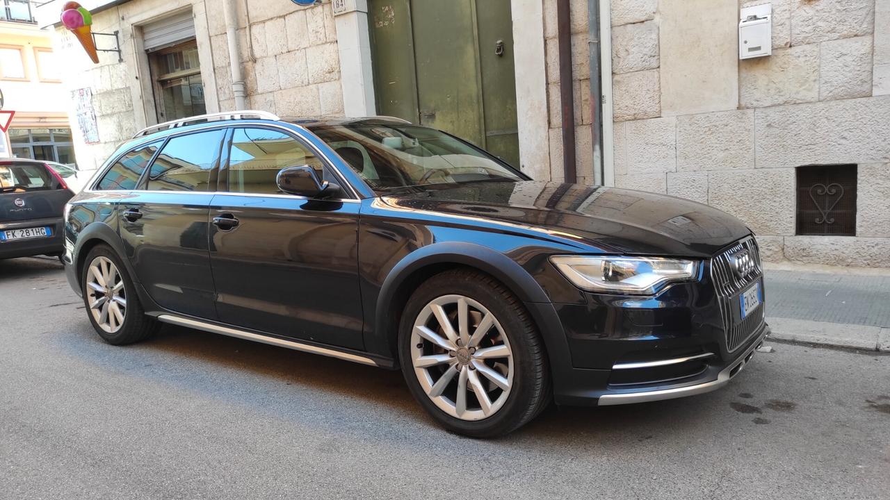 Audi A6 All Road 313cv motore da riparare un cilindro