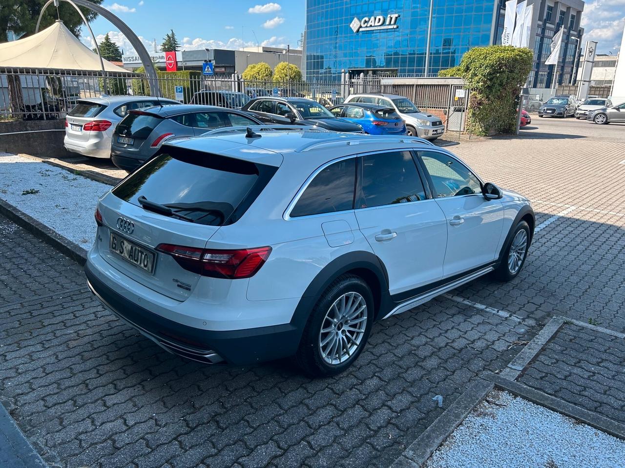 Audi A4 allroad 40 2.0 tdi mhev Business quattro 204cv s-tronic