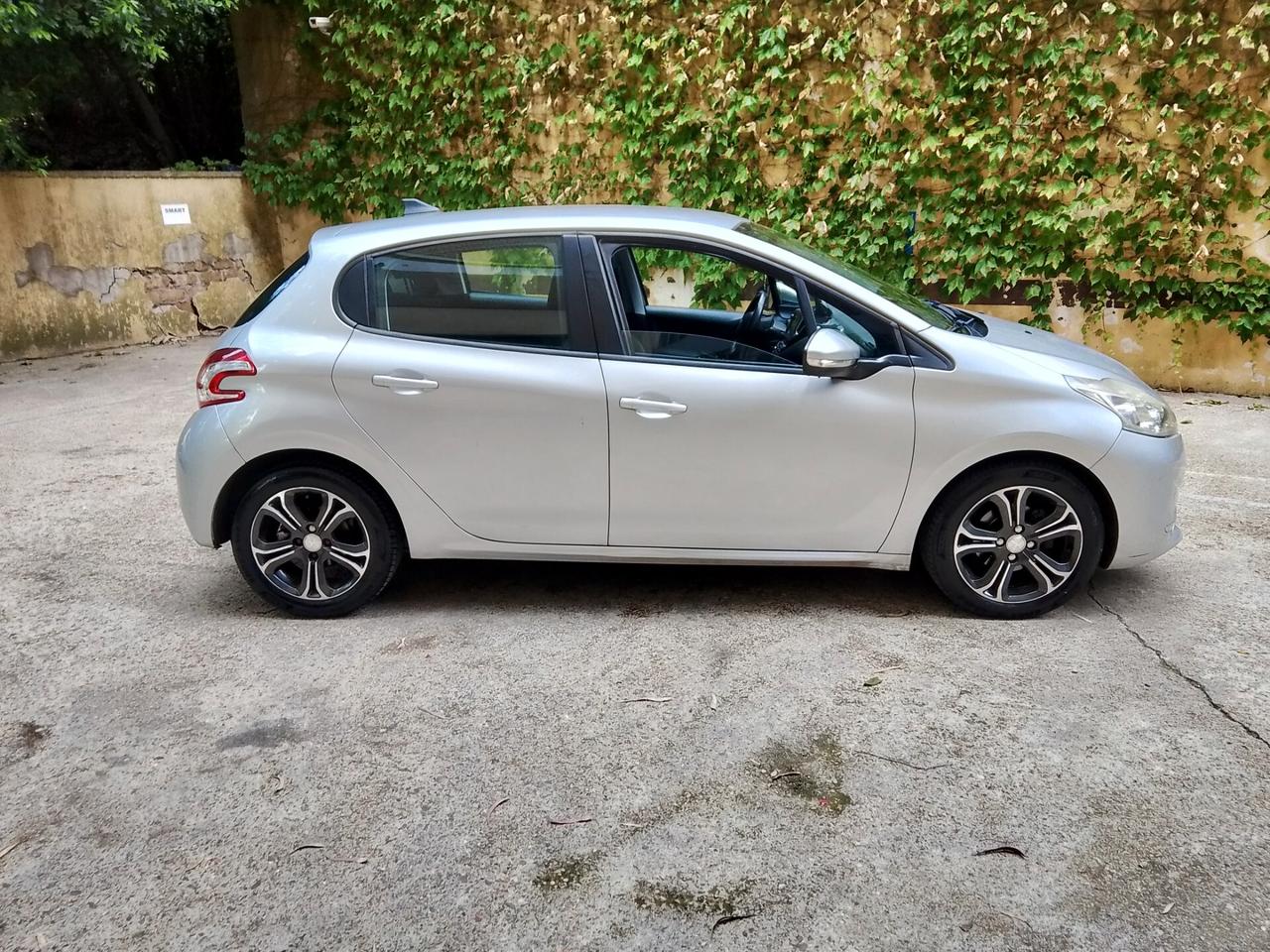Peugeot 208 1.4 VTi 95 CV 5p. Active