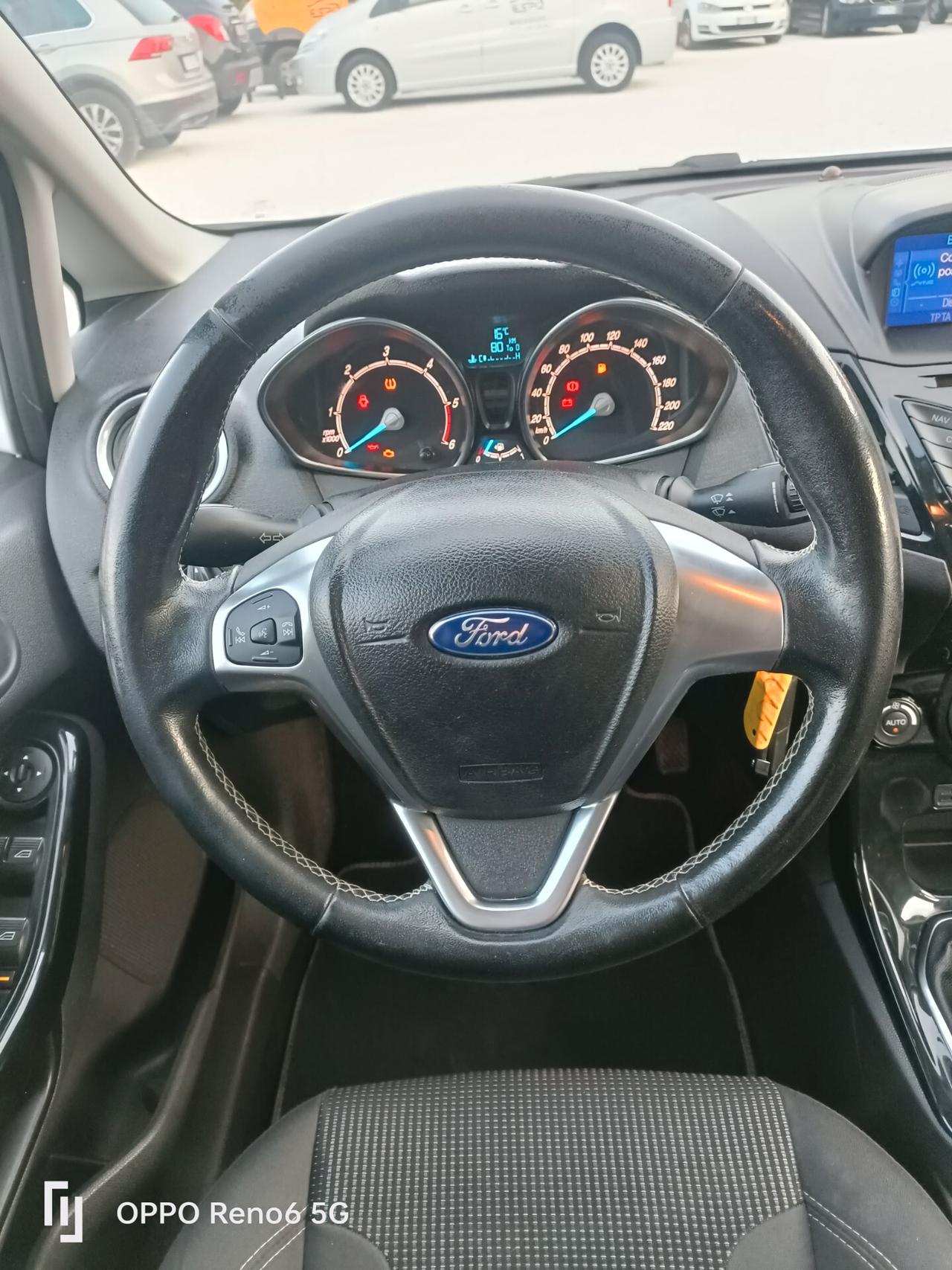 Ford Fiesta 1.5 TDCi 75CV 5 porte Titanium