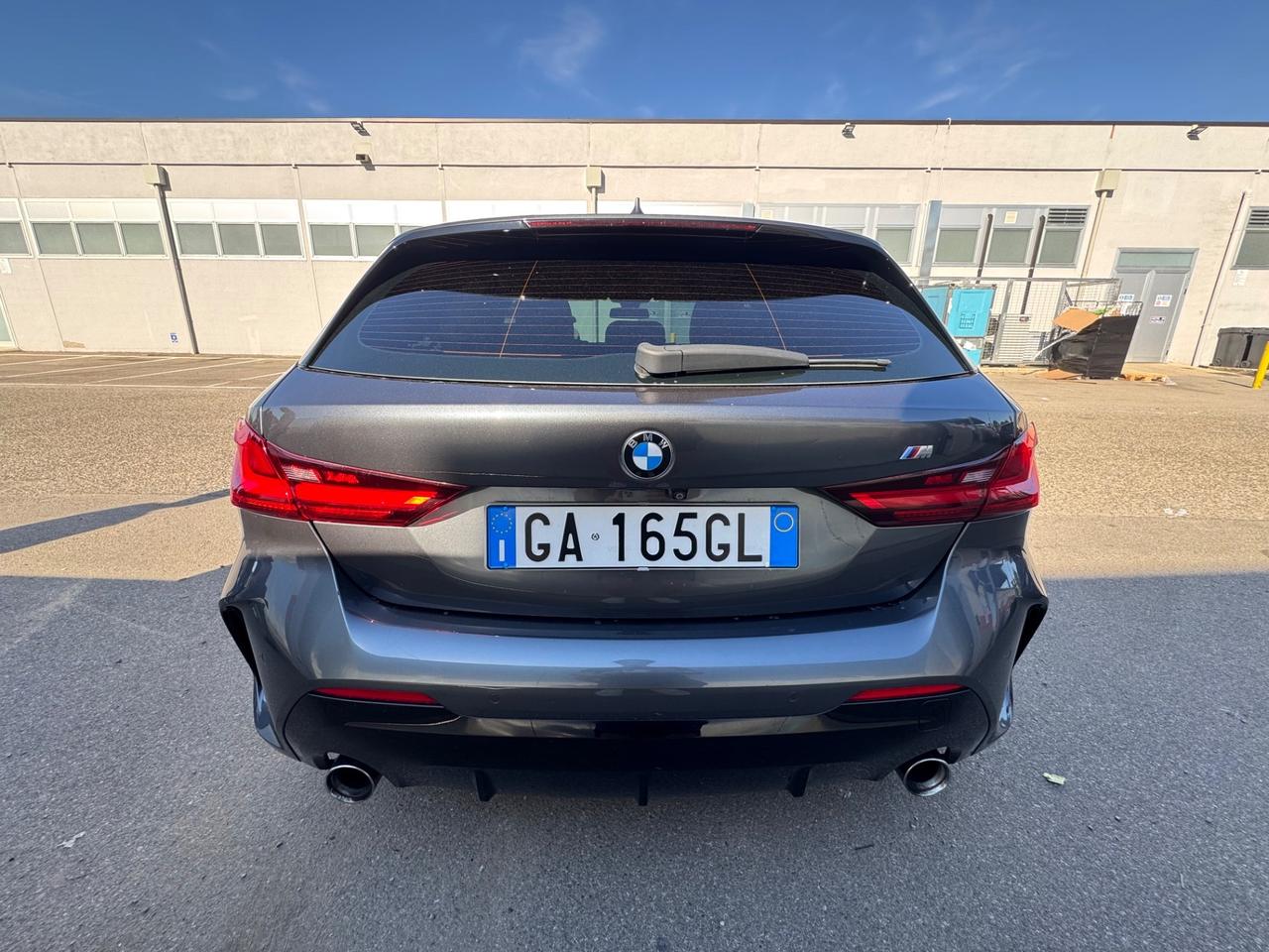 Bmw 118 118d 5p. Msport
