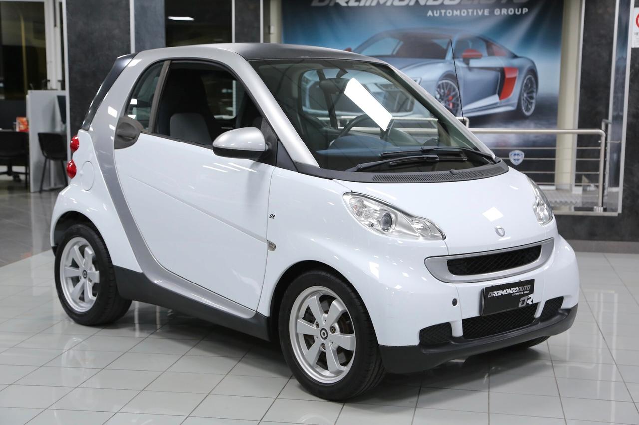Smart forTwo 1000 70 cv auto